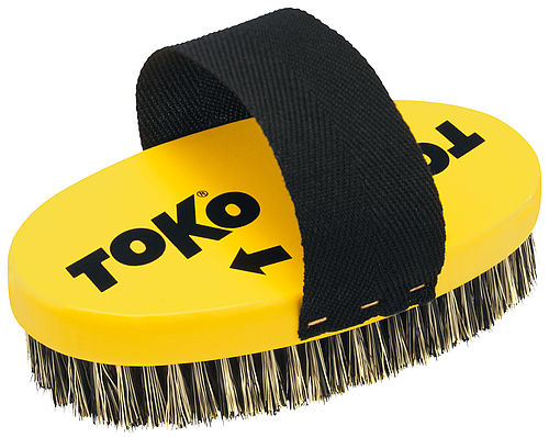 [Translate to francais:] Toko Base Brush oval Steel Wire with strap